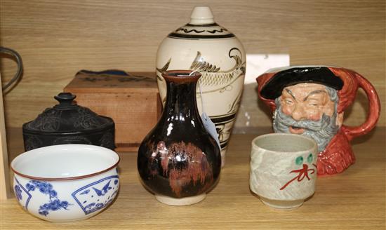 A Japanese Temmoku bottle, a Mashiko stoneware Unomi cup, a Cizhou-style vase and other items